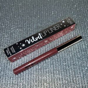 🆕 Ciate London Velvet Lip Liner in Coco
